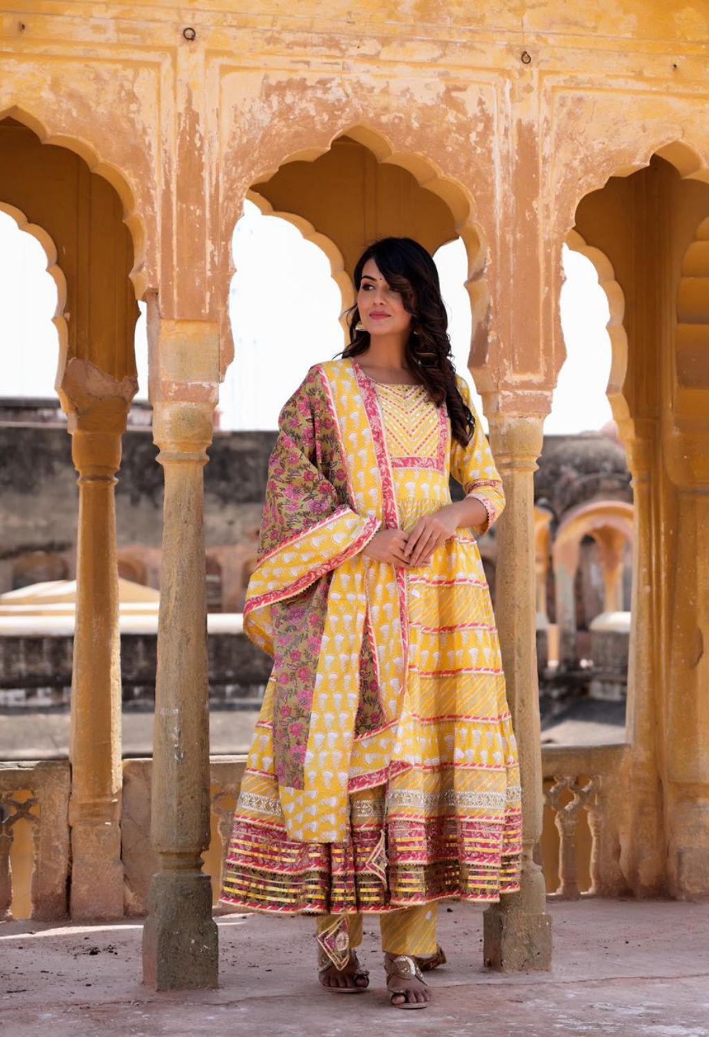 Geometric Print Straight Solid Kurta, Salwar & Dupatta Set