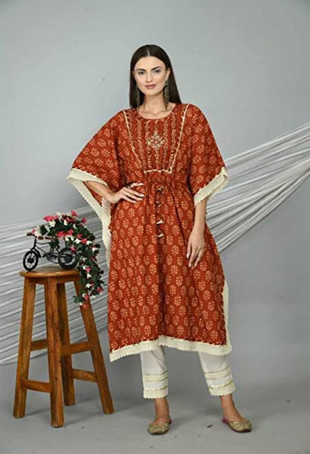 Graphic Print Cotton Silk Women Kaftan, Red